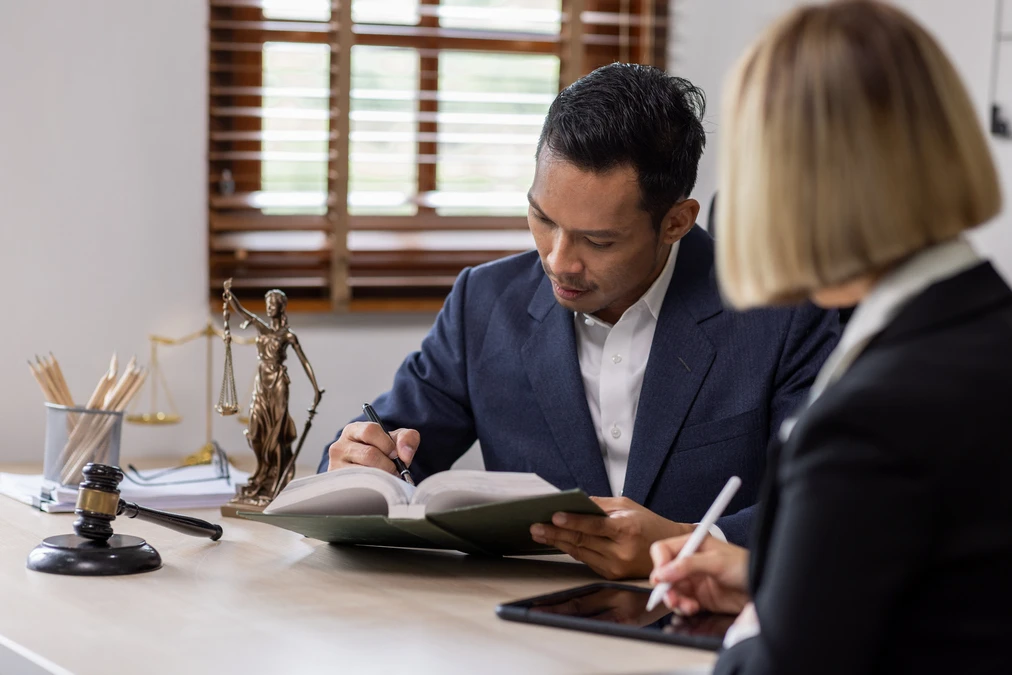 personal injury lawyer